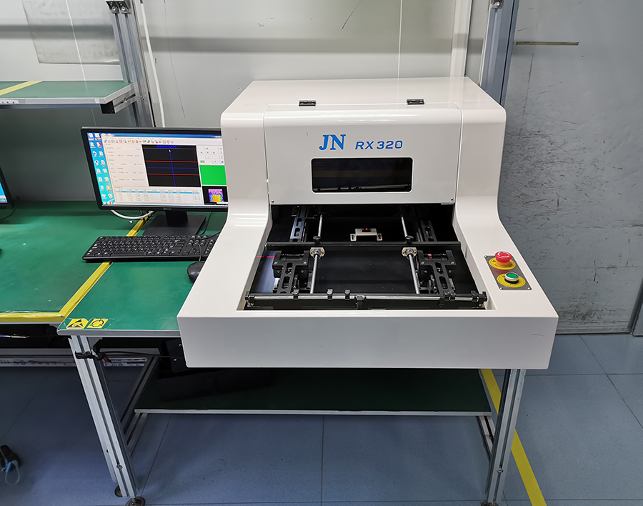 Offline solder paste thickness gauge